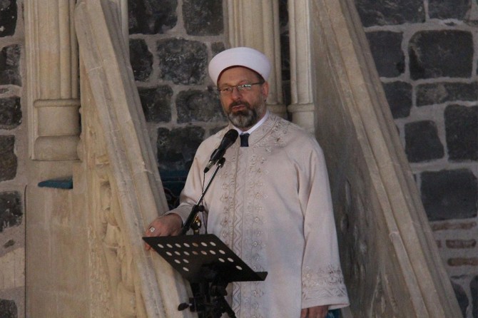 ​Medeniyetimizin mayasında hoşgörü ve kardeşlik vardır