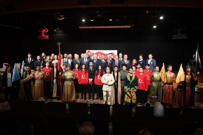 Mehmet Akif Ersoy Gaziantep'te yâd edildi