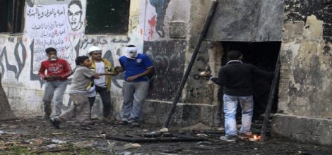 Mısır'da muhalif gösteriler büyüyor