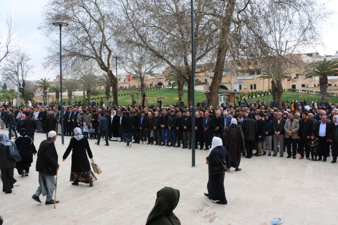 Cami saldırısı doğrudan İslam’ı ve ümmeti hedef almıştır