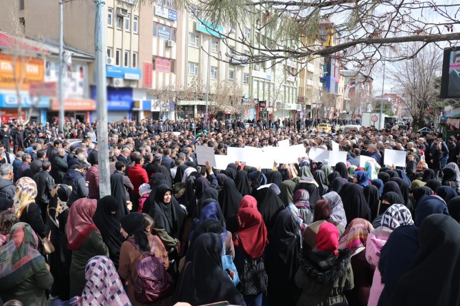 ​Batıdaki İslam düşmanlığı Müslümanları katledecek noktaya varmıştır