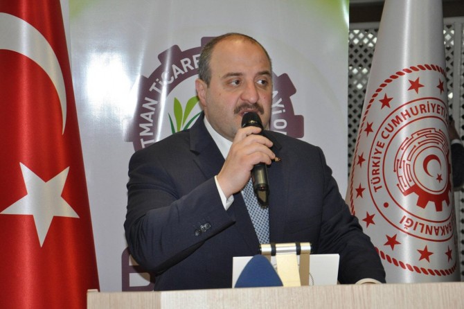 Bakan Varank iş adamlarına istihdam çağrısında bulundu