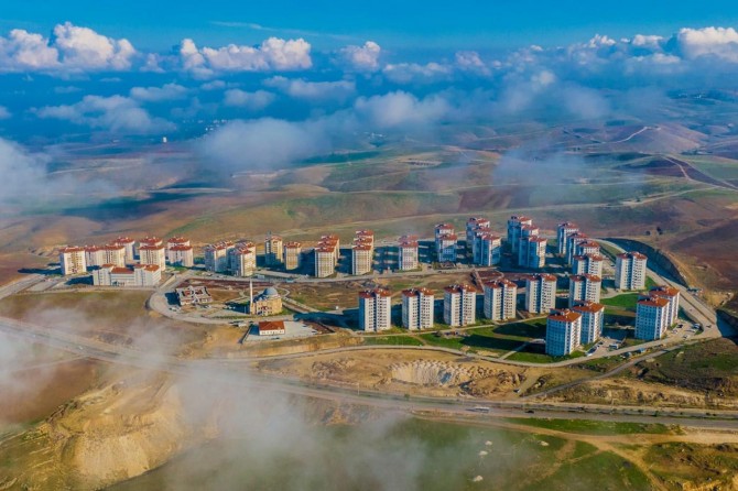 7 bin konuta daha ihtiyacımız var