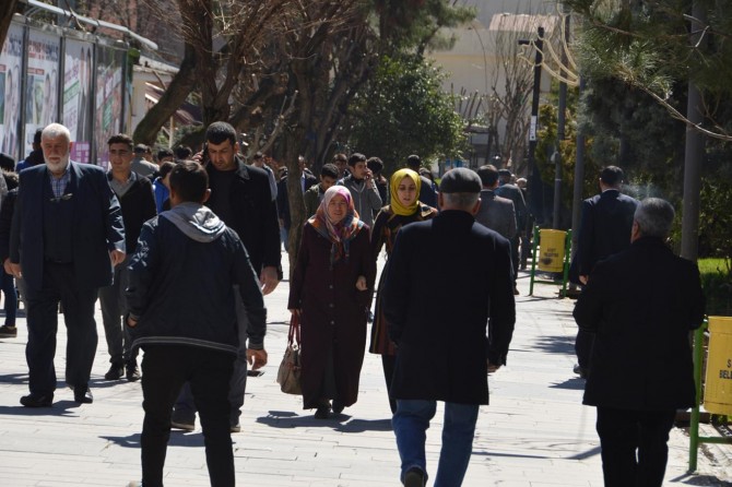 ​Müslümanların bu katliama çığ gibi tepki göstermesi gerekiyor