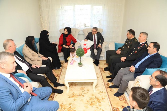 Çanakkale ruhu ve bilinci' ebediyen kaybolmasın