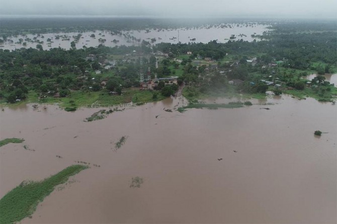 Mozambik'te sel ve kasırga: En az bin ölü