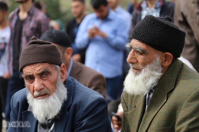 The elderly are most happy with their families: Survey