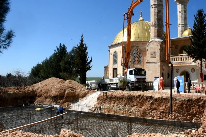 Nusaybin'de yatılı Kur'an kursunun temeli atıldı