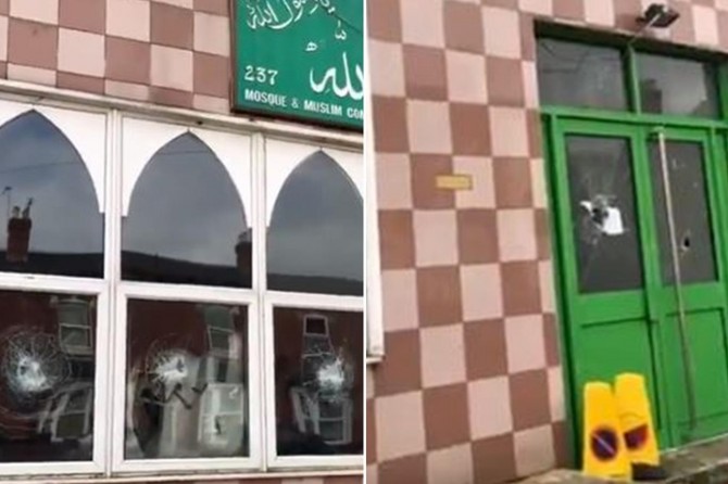 Li Îngîltereyê êrîş li 4 camîyan hat kirin