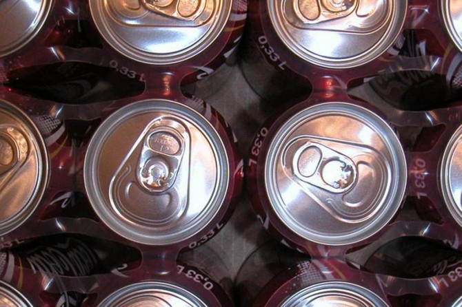 Fransa'da kola kutusunun içinden fare çıktı