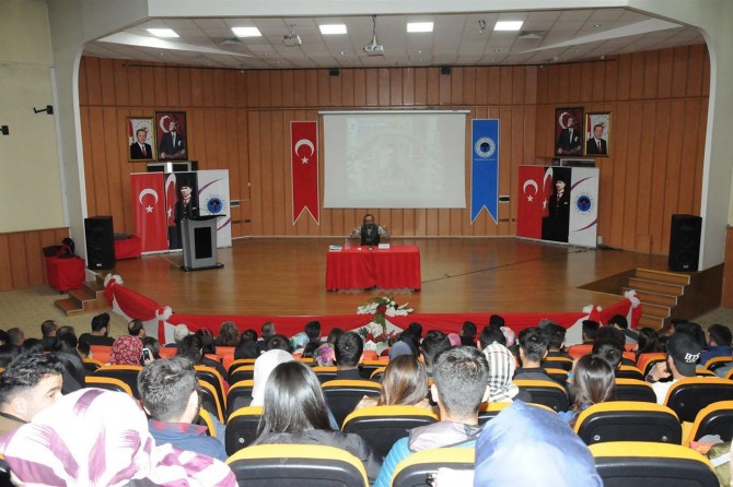 Batman Üniversitesinde “55. Kütüphane Haftası” kutlandı