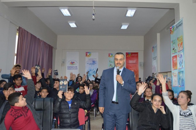 Kötü alışkanlık yanlış arkadaş seçiminden kaynaklanıyor