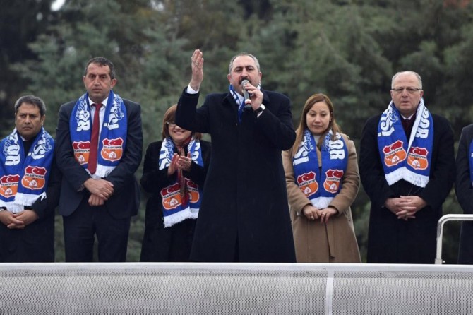 Kimse inancından ve düşüncesinden dolayı ötekileştirilmeyecek