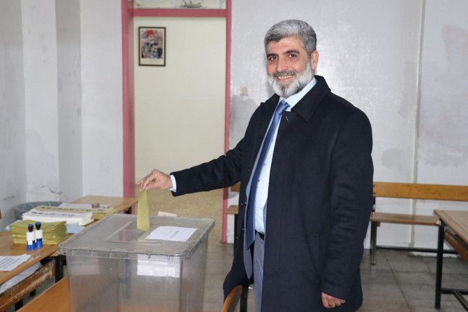 Gaziantep’te oy verme işlemi başladı