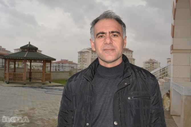 57 muhtar adayının yarıştığı ​Batman'ın Kardelen Mahallesi'nde Kemal Özdemir kazandı