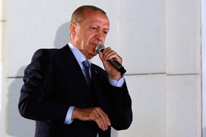 Erdoğan: 778 belediye başkanlığı kazandık