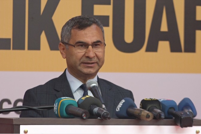 Teknoloji ve bilgiyi tarım arazilerine uygulamamız gerekiyor