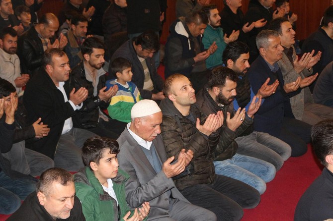 Mirac Kandili Mescid-i Aksa ve Kudüs’ün özgürlüğüne vesile olsun