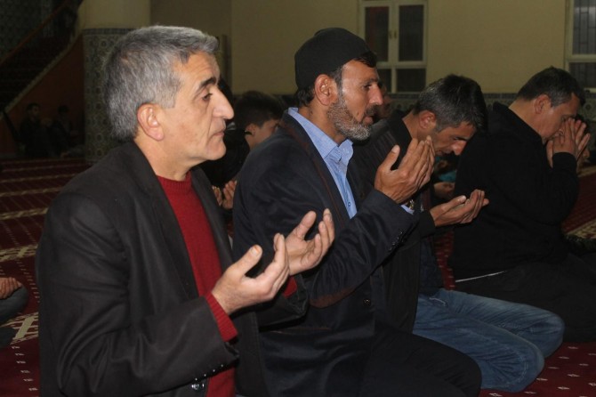 Şırnak’ta eller Kudüs için semaya kalktı