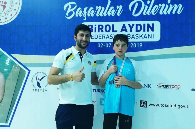 Otizmli Ercan bölge şampiyonu oldu