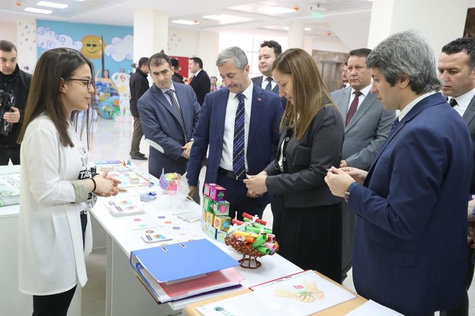 Geleceğin bilim adamları Gaziantep’te yetişiyor