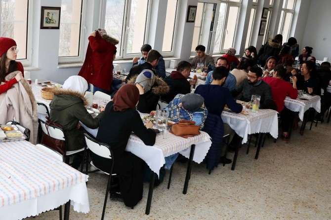 Çölyak hastası öğrenciler için özel menü