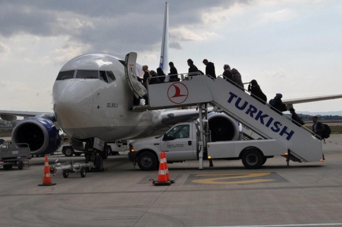 Batman'da 52 bin kişi uçakla seyahat etti