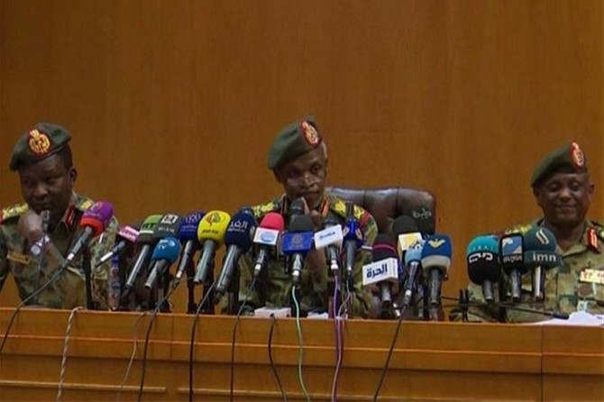 Wezîrê Parastina Sûdanê dev ji wezîfê berda