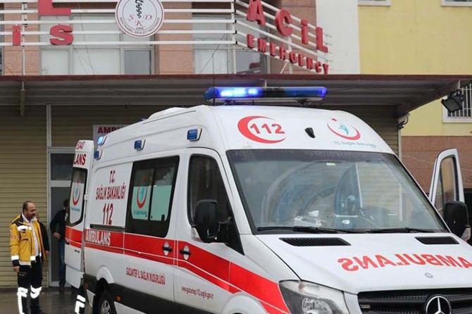 Beydağ'de yeni başkanın teşekkür yemeğinde zehirlendiler