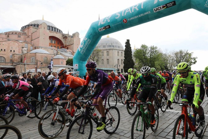 55'inci Cumhurbaşkanlığı Türkiye Bisiklet Turu başladı