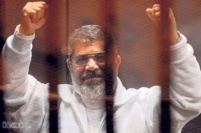Egypt's chief prosecutor asks execution for Morsi and 23 other people