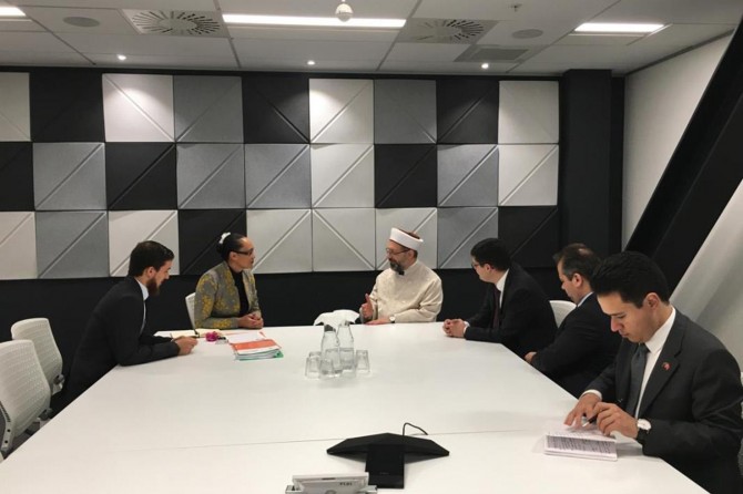 Erbaş'ın Yeni Zelanda'da temasları sürüyor