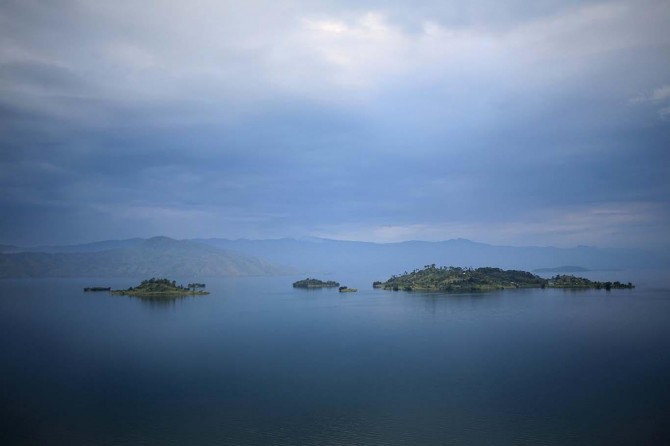 Li Kongoyê keştî binav bû: 150 kes winda bûn