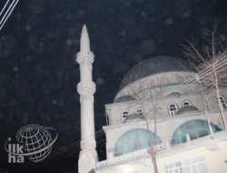 Diyarbakır'da Minare Külahı Düştü