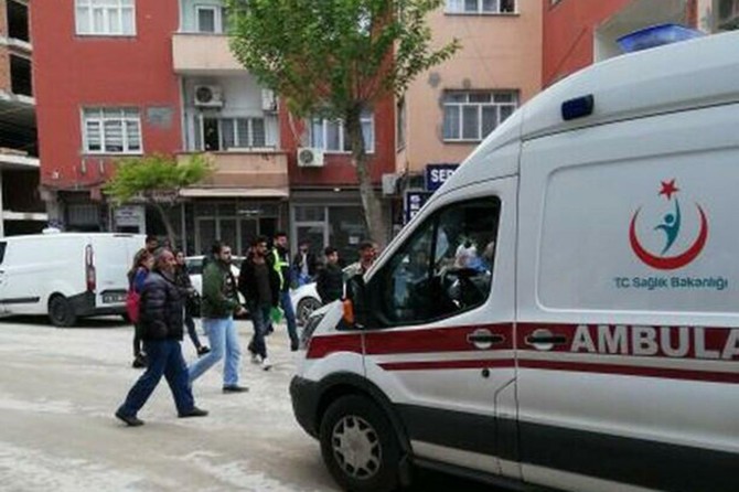 Nusaybin'de yolun karşısına geçmeye çalışan yaşlı adama araç çarptı