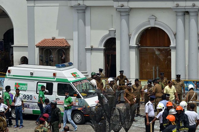Li Srî Lankayê derketina derve hat qedexekirin