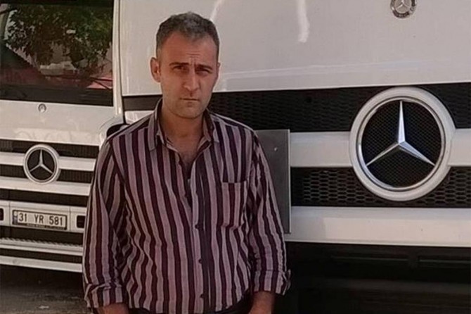 Gaziantep'te TIR'a çarpan tankerin sürücüsü hayatını kaybetti