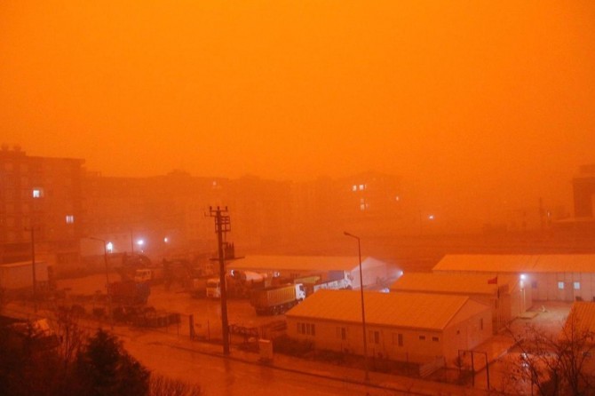 Kuzey Afrika kaynaklı toz taşınımı devam edecek