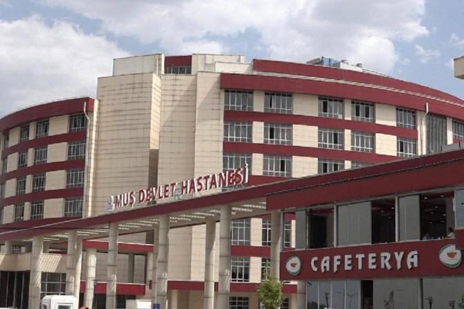 Ji ber tunebûna doktoran xelkê Mûşê mexdûr dibe