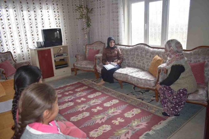 Gürpınar’da ihtiyaç sahibi aileler belirleniyor