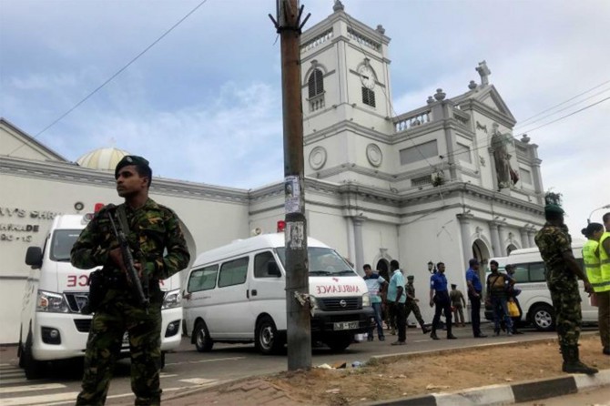 Sri Lanka'da 3 patlama daha meydana geldi