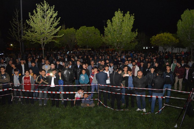 Batman'da ilahi şölenine yoğun ilgi
