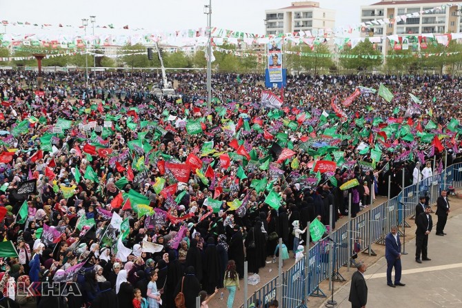 Bernameya “Fêmkirina Hz. Muhammed û Tetbîqkirina Sunneta Wî” dest pê kir