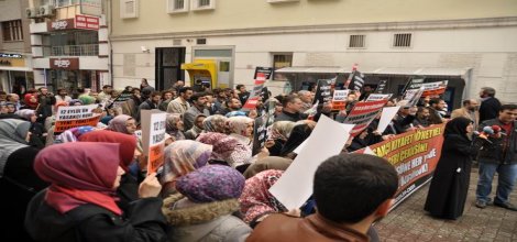 AKP'nin Yasakçı yönetmeliği protesto edildi