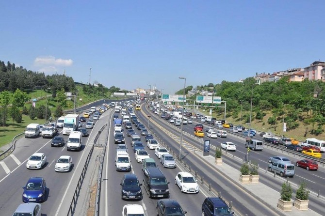 Trafiğe kaydı yapılan taşıt sayısı yüzde 72 arttı