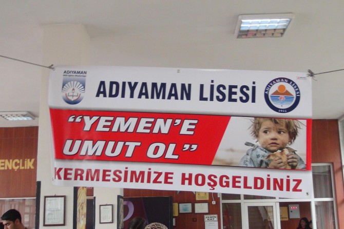 Adıyaman'da öğrenciler Yemen için kermes düzenledi
