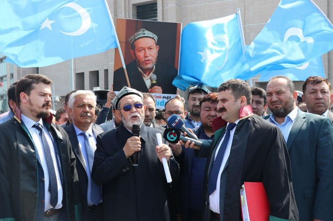 ​Abdülkadir Yapçan'ın özgürlüğü ikamet ettiği mahalle ile sınırlandı