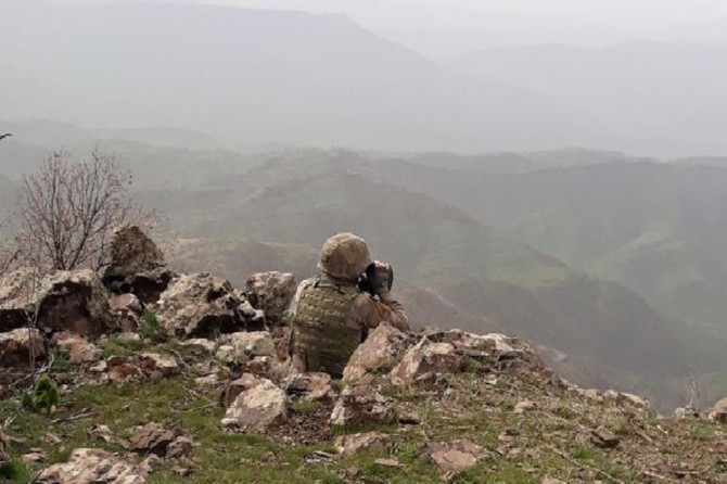 Li Hekkarîyê 3 leşker jiyana xwe ji dest dan