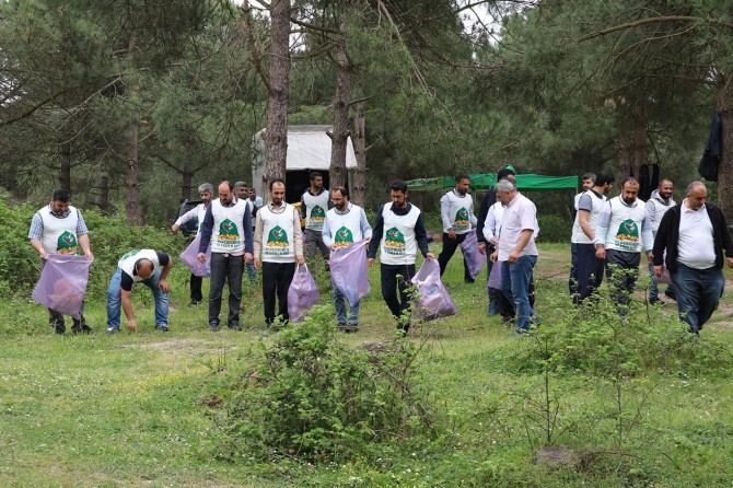 Peygamber Sevdalıları Vakfı'ndan çevre temizliği duyarlılığı