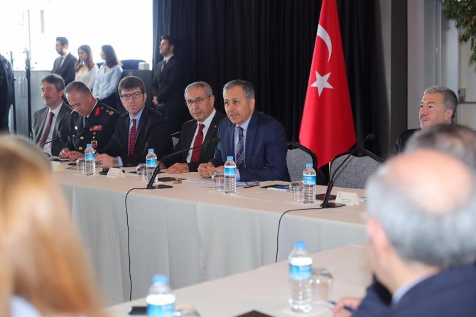 Walî Alî Yerlîkaya ew ê heta 23ê Hezîranê Stenbolê îdare bike